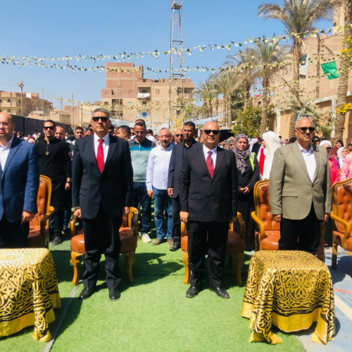 بالصور .. محافظ الجيزة يشهد احتفالية مديرية الشباب والرياضة بيوم اليتيم بمركز شباب الصف
