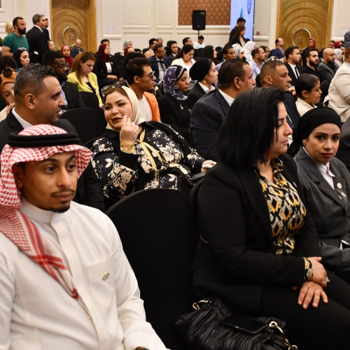 وزيرا الشباب والرياضة والبيئة يفتتحا المعرض العربي للاستدامة
