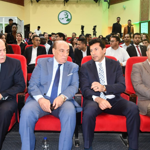 وزير الشباب والرياضة يشهد أولي جلسات منحة ناصر للقيادة الدولية في نسختها الخامسة