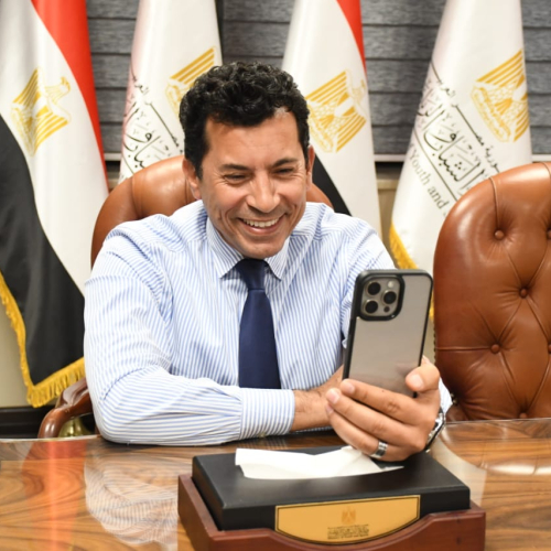 وزير الرياضة يهنيء منتخب الشباب تحت ٢٠ سنة  لكرة القدم بعد الفوز علي غانا والتأهل للمونديال