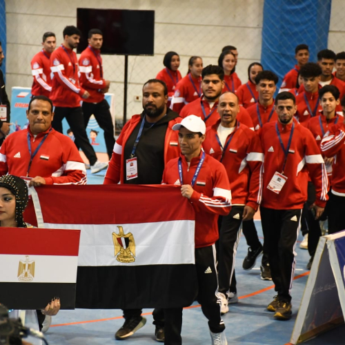 وزير الرياضة يشهد افتتاح البطولة الأفريقية التاسعة  للووشو كونغ فو *