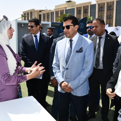 وزيرا الشباب والرياضة والبيئة يفتتحا المعرض العربي للاستدامة