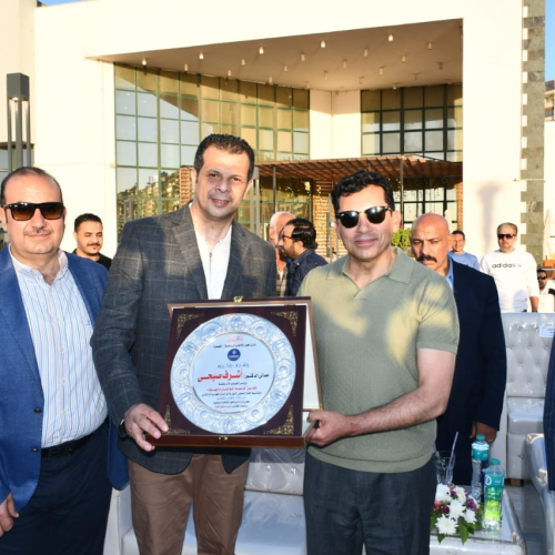 وزير الشباب والرياضة ومحافظ الدقهلية يفتتحان الممشي الجديد والتراس الاجتماعي علي النيل بنادي الحوار