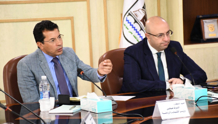 وزير الشباب والرياضة يلتقي باعضاء مجلسي النواب والشيوخ بمحافظة بني سويف