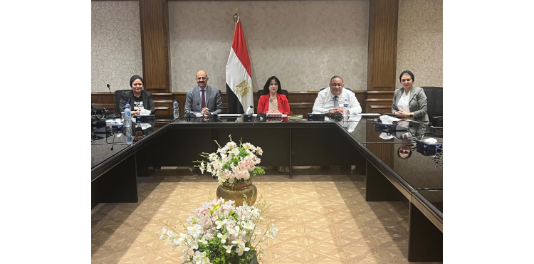تأهيل كوادر شبابية للوزاره