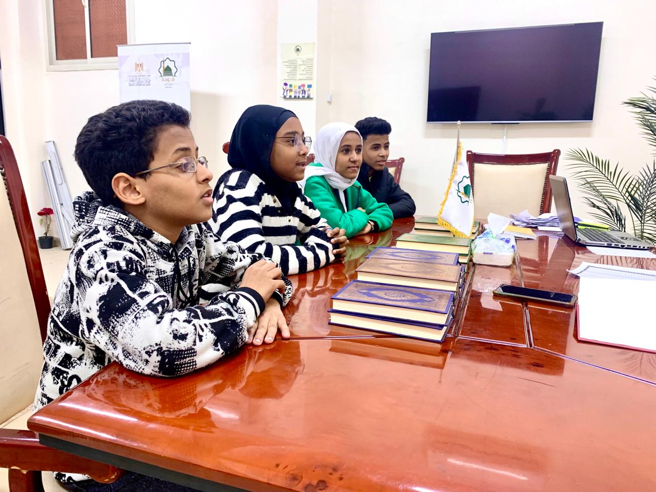 في ليلتي الإسراء والمعراج والنصف من شعبان … الشباب والرياضة ومؤسسة مودة تنظمان مسابقة لحفظ القرآن الكريم لأطفال السيدة عائشة والإمامين