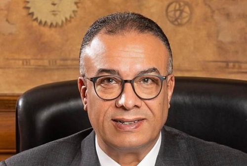وزير الرياضة يهنئ عمرو مصيلحي بفوزه بمنصب نائب رئيس الاتحاد العربي لكرة السلة