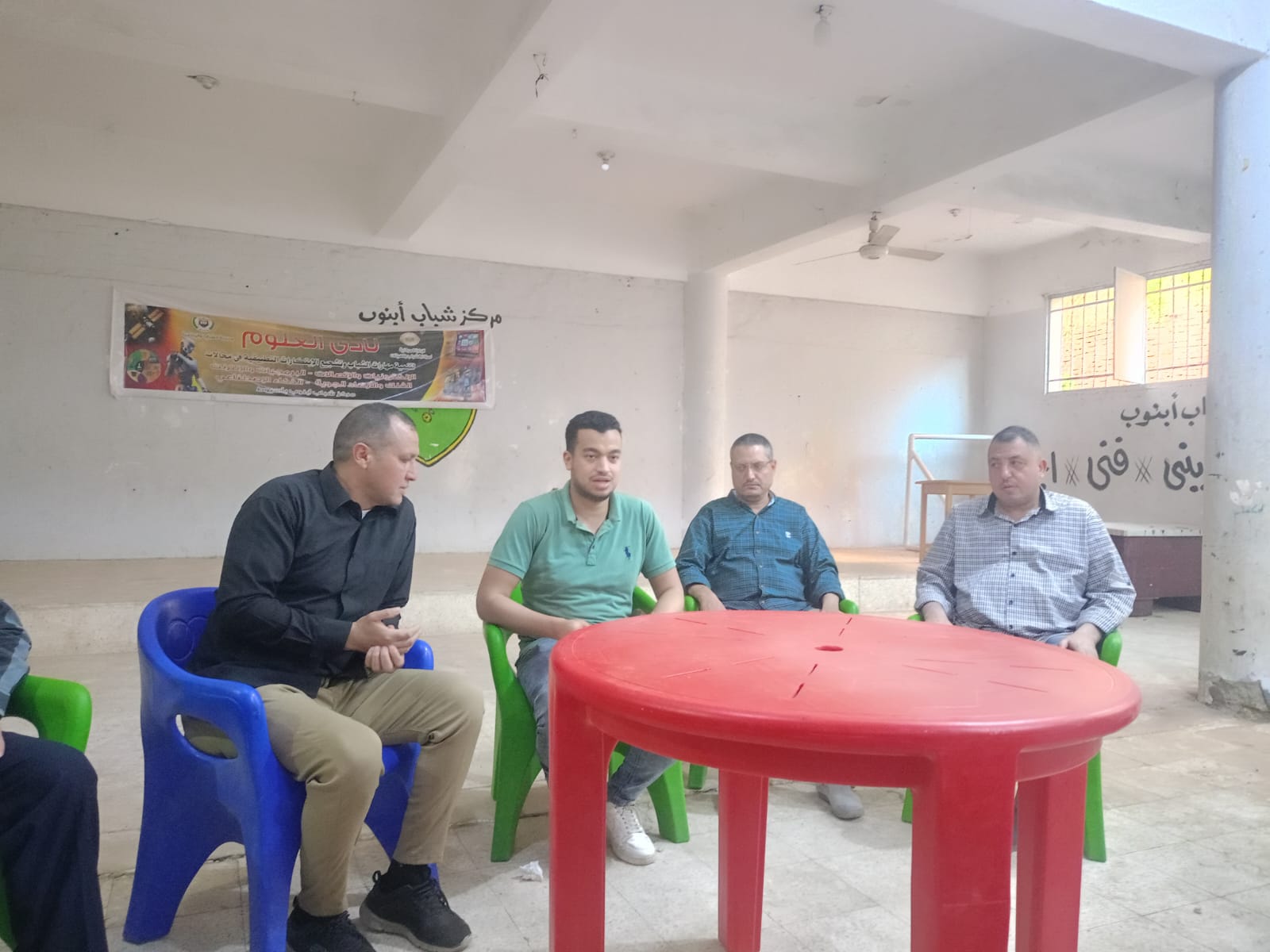 أندية العلوم بمراكز الشباب في مختلف المحافظات تواصل الفعاليات التدريبية