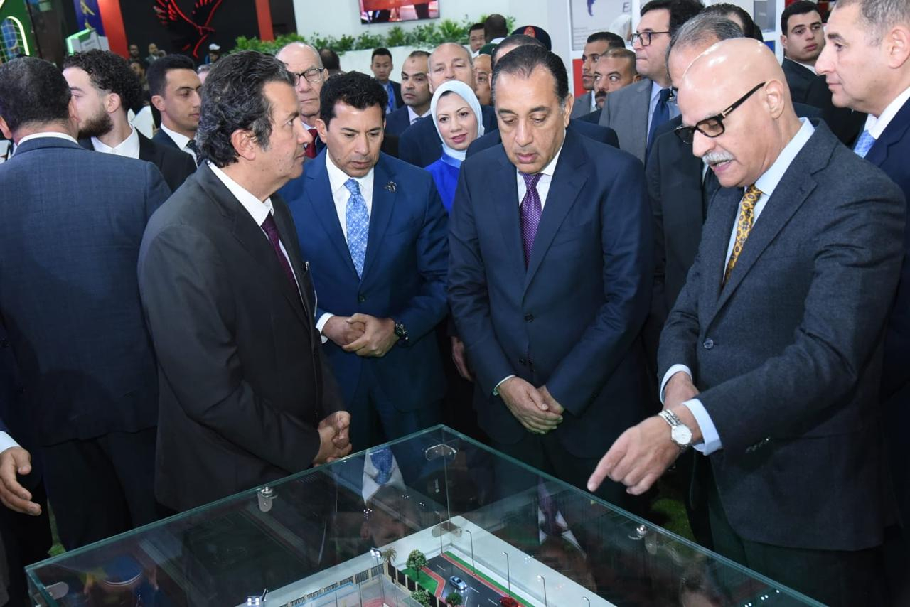 بعد ملاعب حلايب وشلاتين.. "المدن" تنهي مشروعات متنوعة في مراكز شباب المحافظات الحدودية