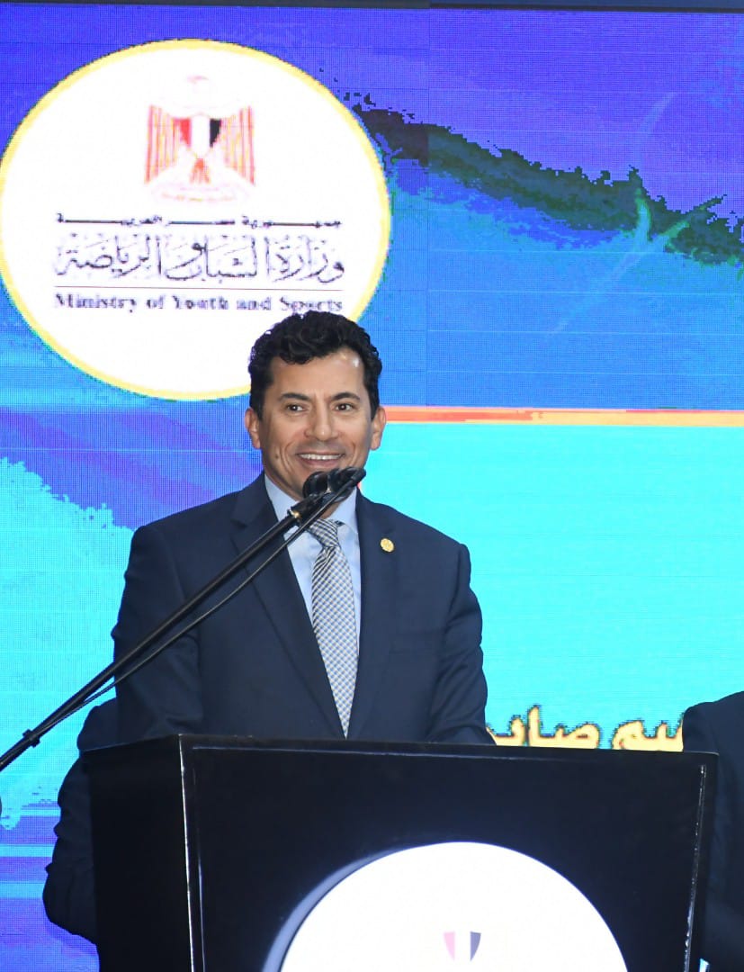وزير الشباب والرياضة يشهد مراسم اجراء دوري مراكز الشباب بمحافظة القاهرة