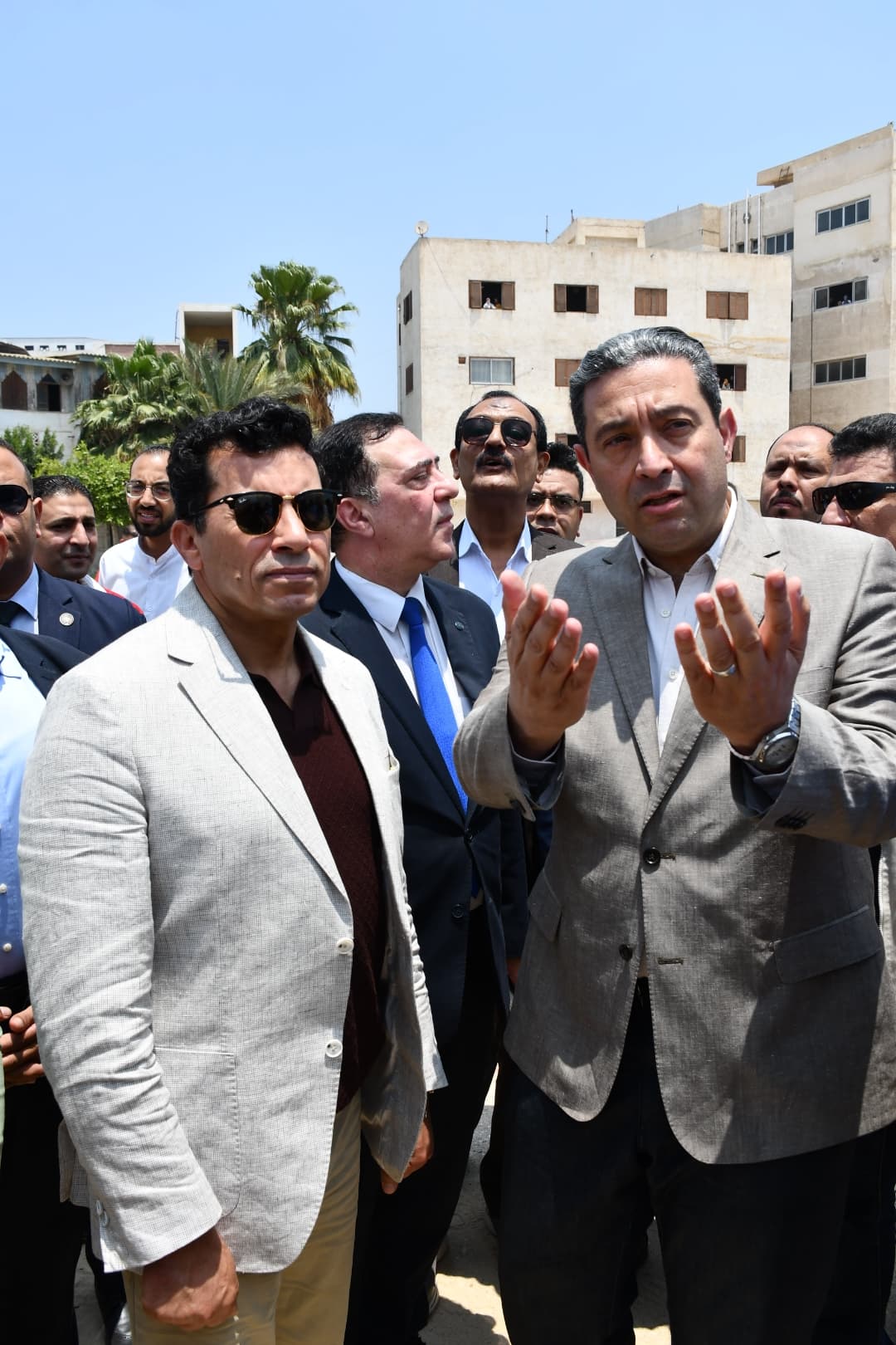وزير الشباب والرياضة ومحافظ دمياط يتفقدان الطرح الاستثماري ومشروع الموهبة والبطل الأوليمبي