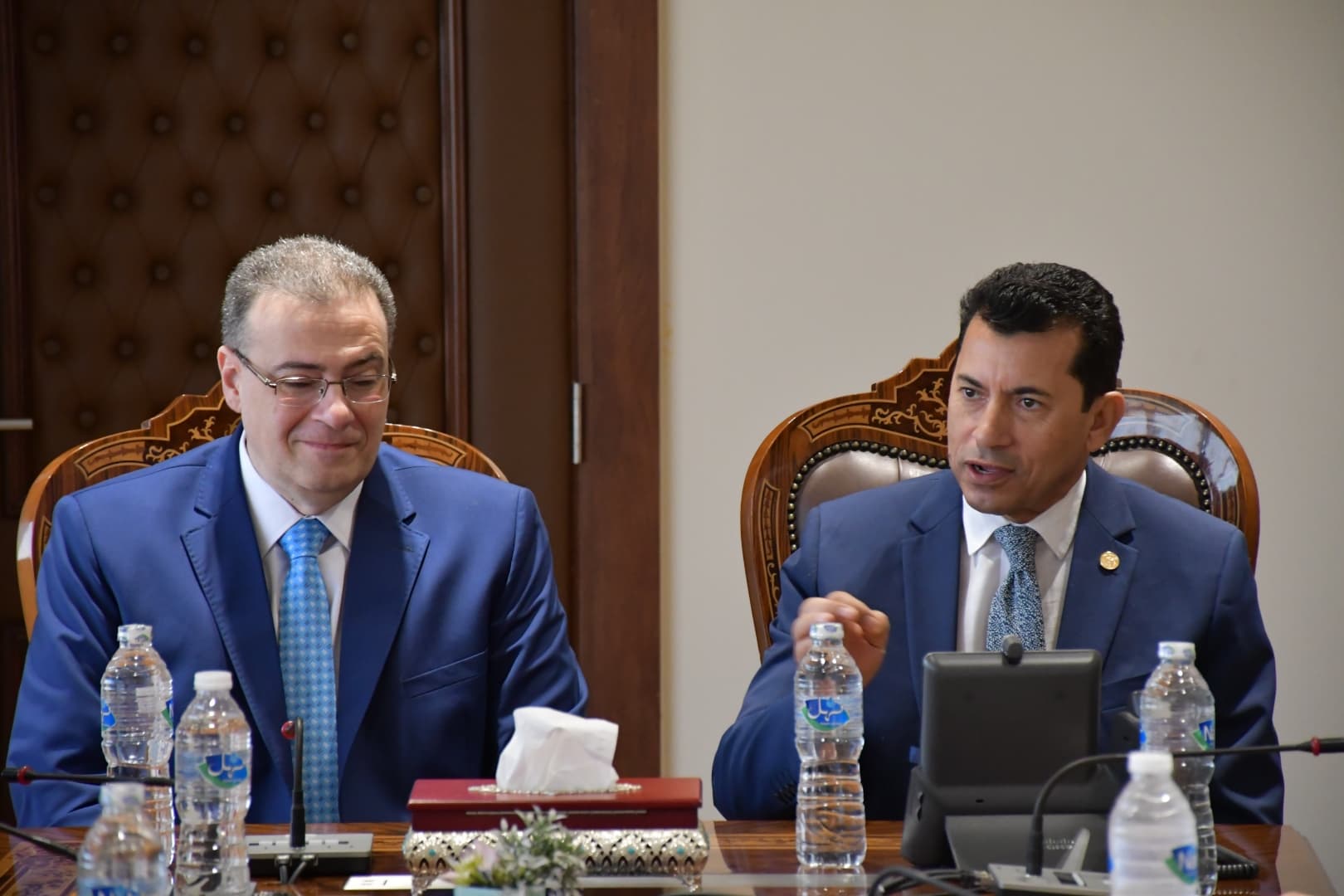 وزير الشباب يلتقي رئيس التنظيم والإدارة لبحث تعزيز التعاون المشترك