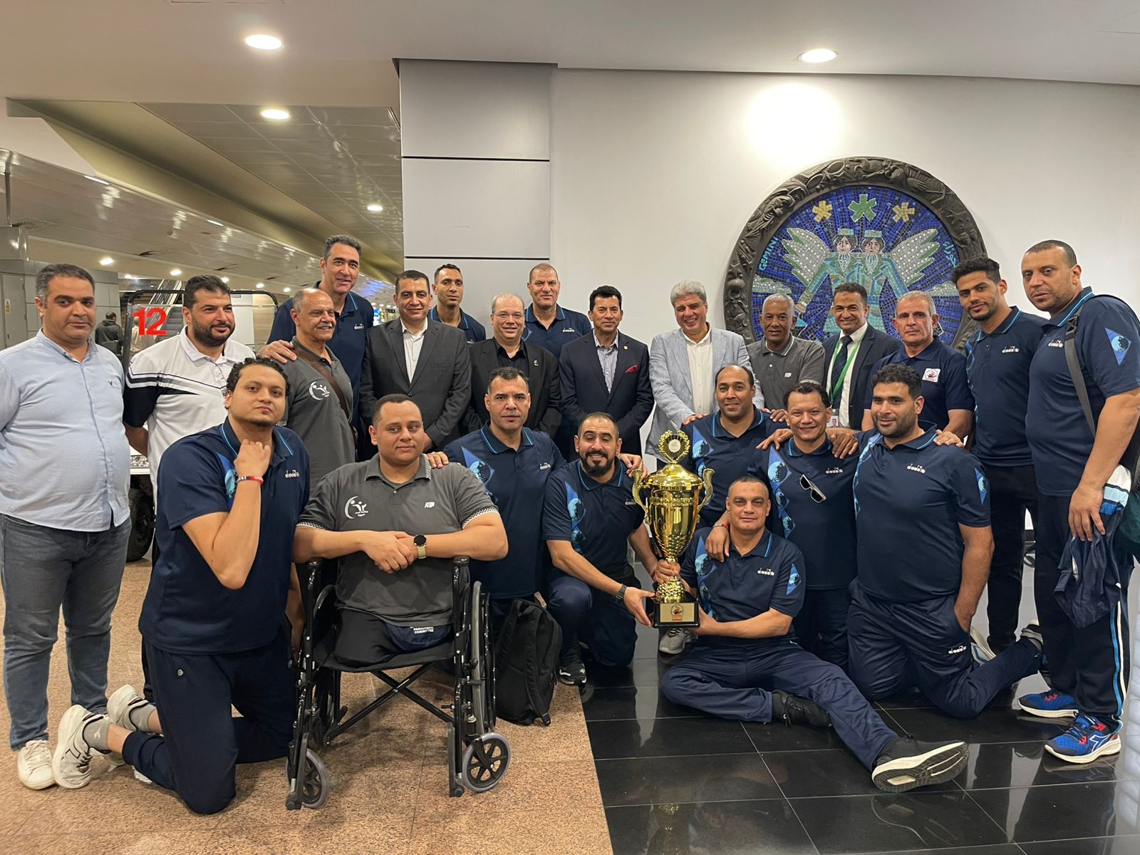بالصور .. وزير الشباب والرياضة يستقبل أبطال منتخب الكرة الطائرة البارالمبي بعد التتويج ببطولة إفريقيا
