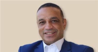 وزير الشباب والرياضة يهنئ سيد نصر لفوزه بمنصب نائب رئيس الاتحاد الأفريقي للكاراتيه
