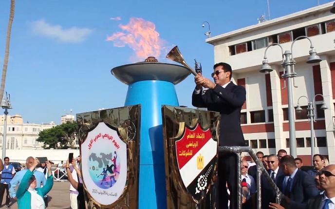 وزير الرياضة بمناسبة اليوم الرياضي العربي.. يدعو للتمسك بالقيم النبيلة ونشر التسامح